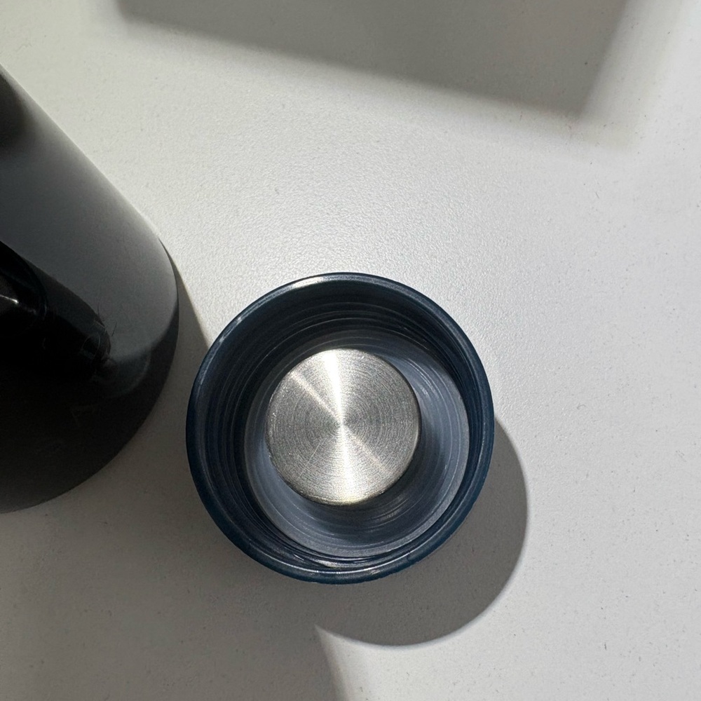Bulgari Limited Edition Insulated Bottle - Picture 6 of 7